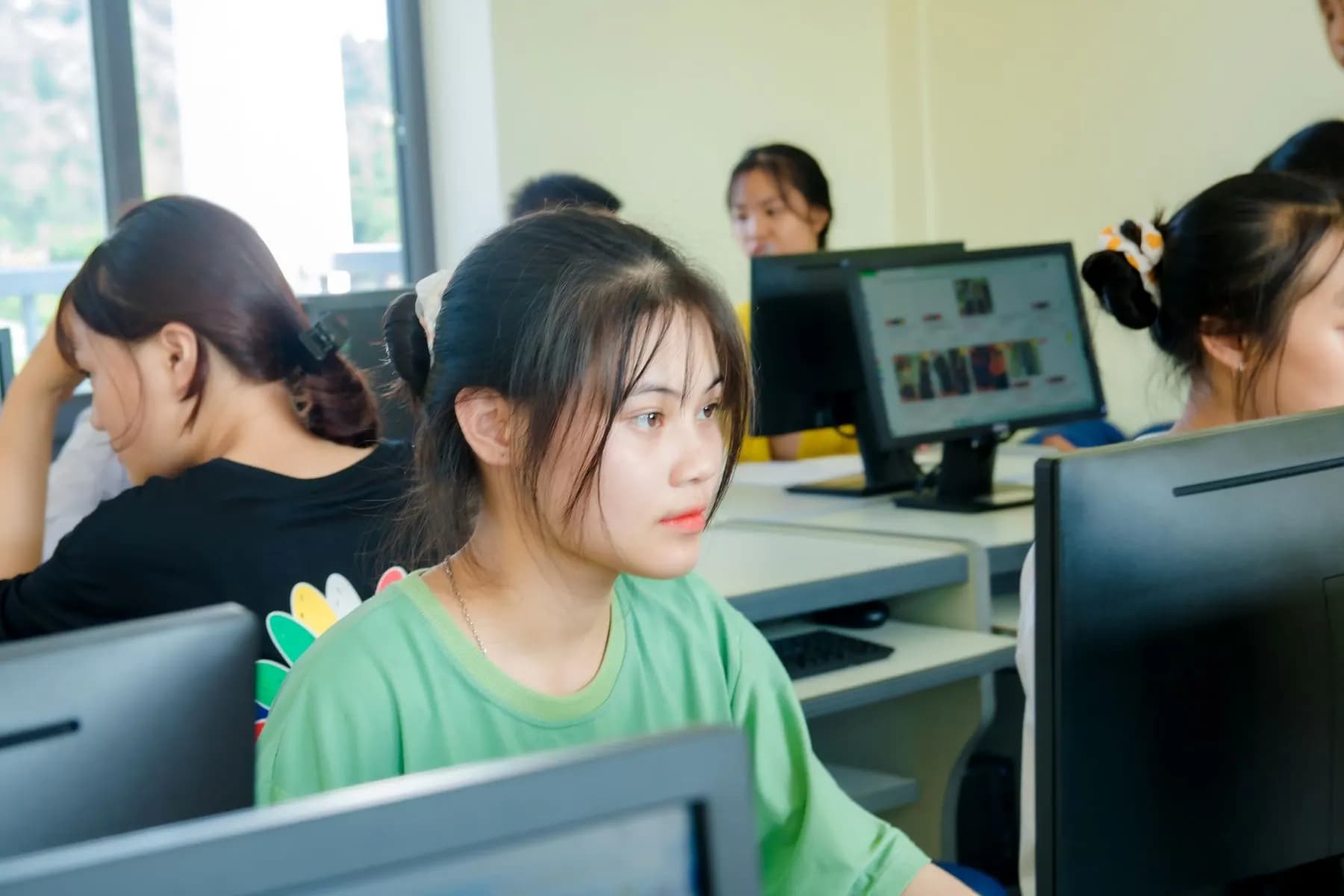 EDUCATIONAL GADGETS